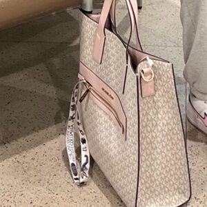 Michael Kors Kenly tote